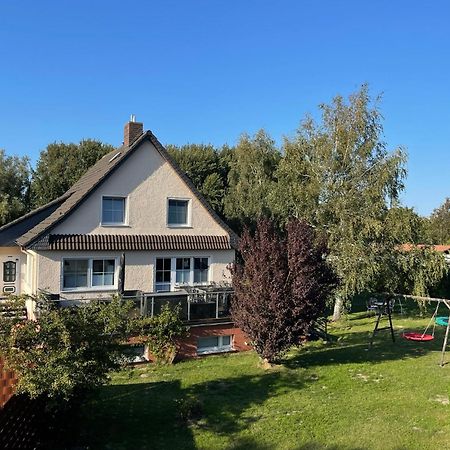 Ruegenferienhaus - Schaprode Hafen Eksteriør billede