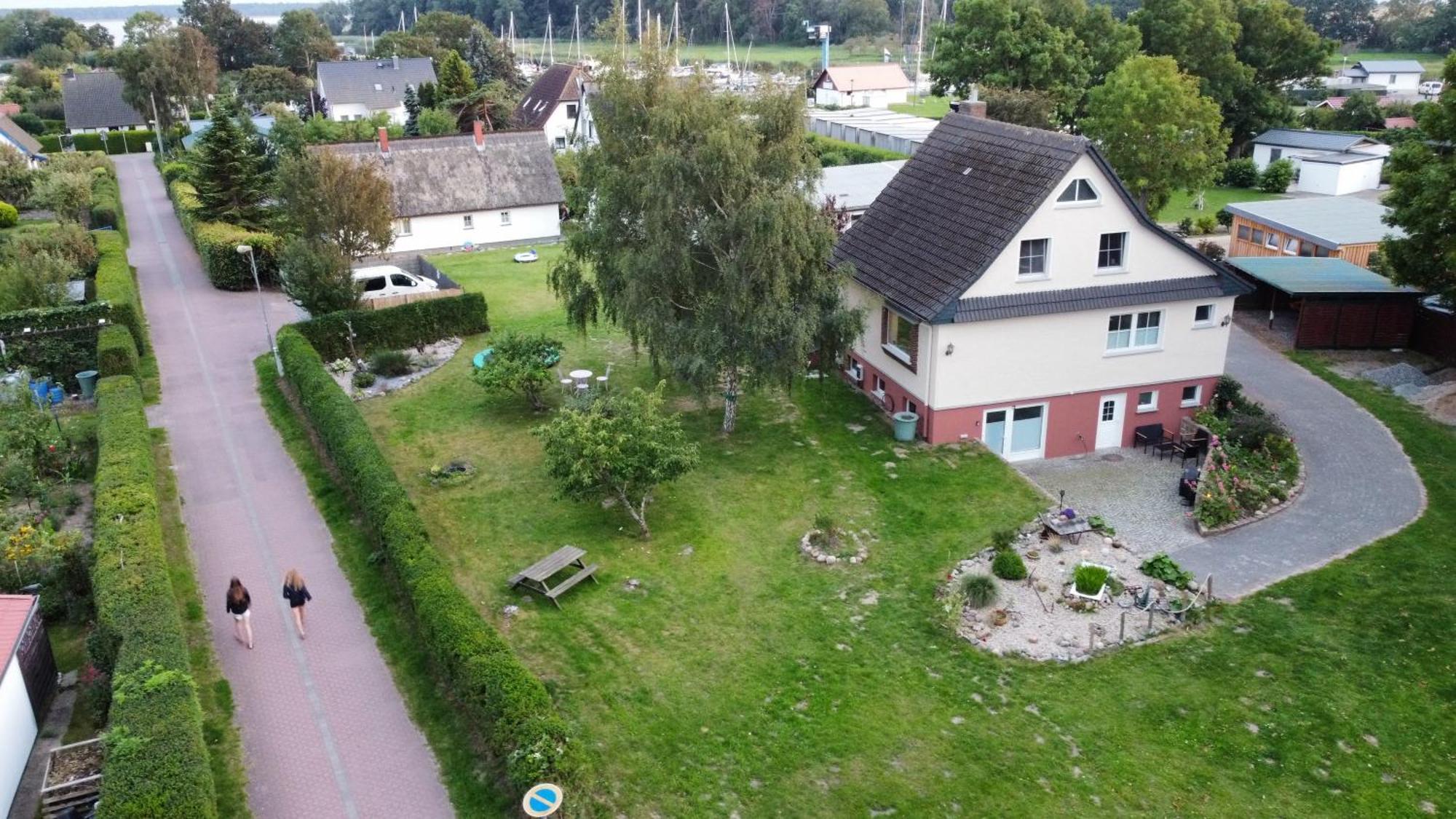 Ruegenferienhaus - Schaprode Hafen Eksteriør billede